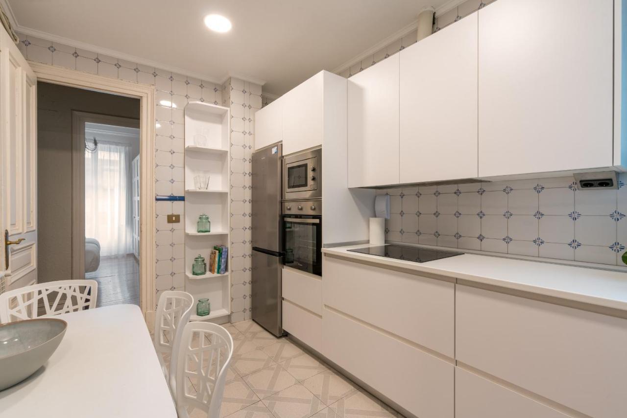 Amama Apartment By People Rentals Bilbao Luaran gambar