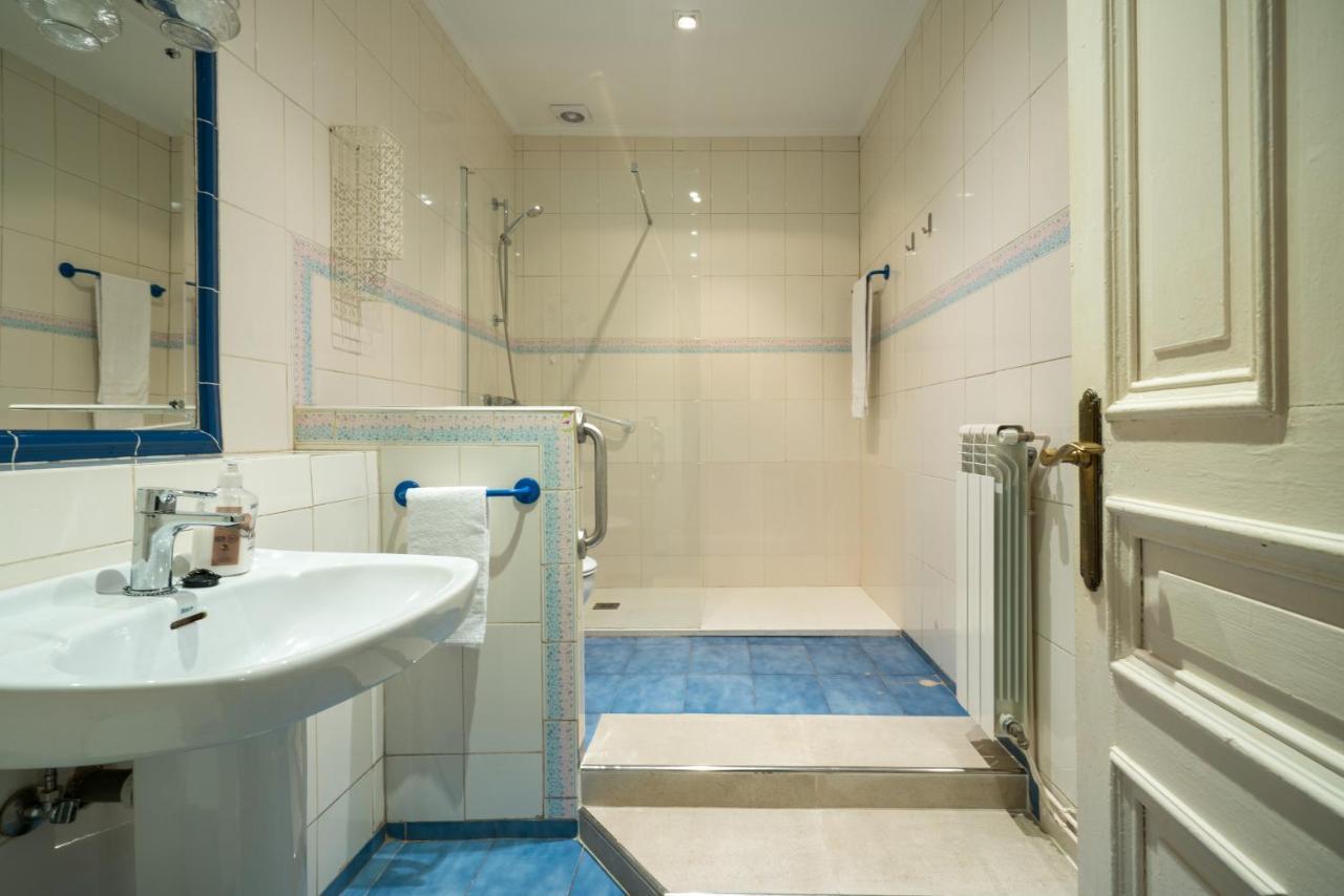 Amama Apartment By People Rentals Bilbao Luaran gambar